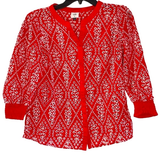 CAbi Lyric Red White Eyelet Embroidered Puff Sleeve Top Blouse Size M 6203 - Picture 2 of 15